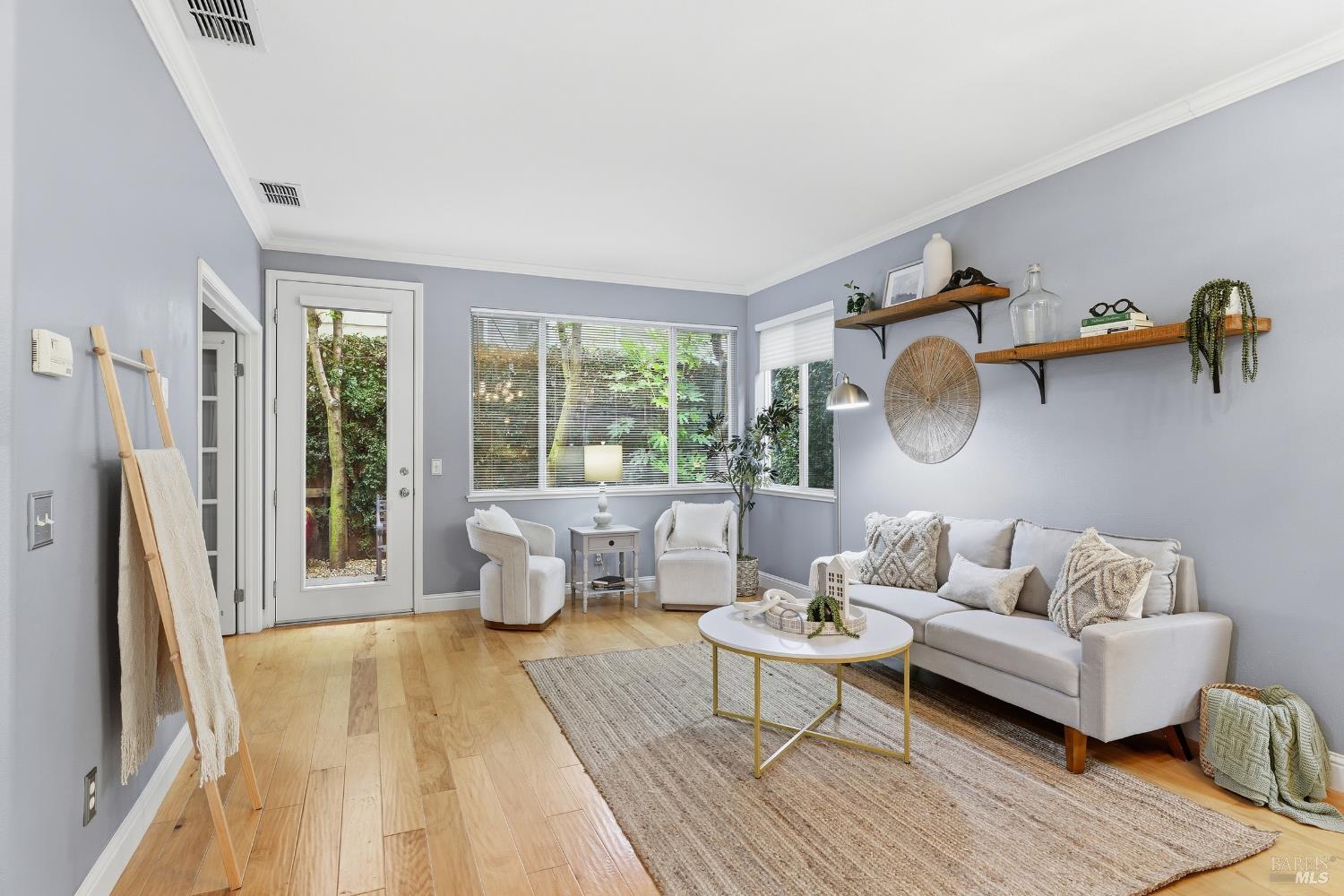 1189 Brighton View Circle Petaluma CA 94952