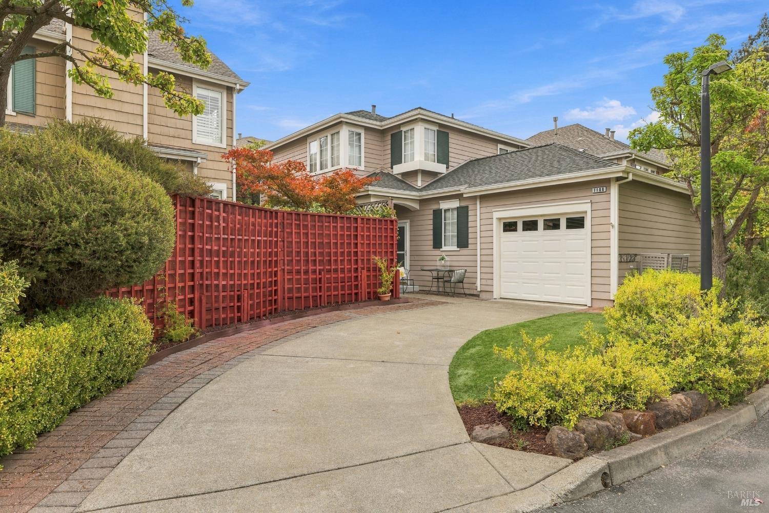 1189 Brighton View Circle Petaluma CA 94952