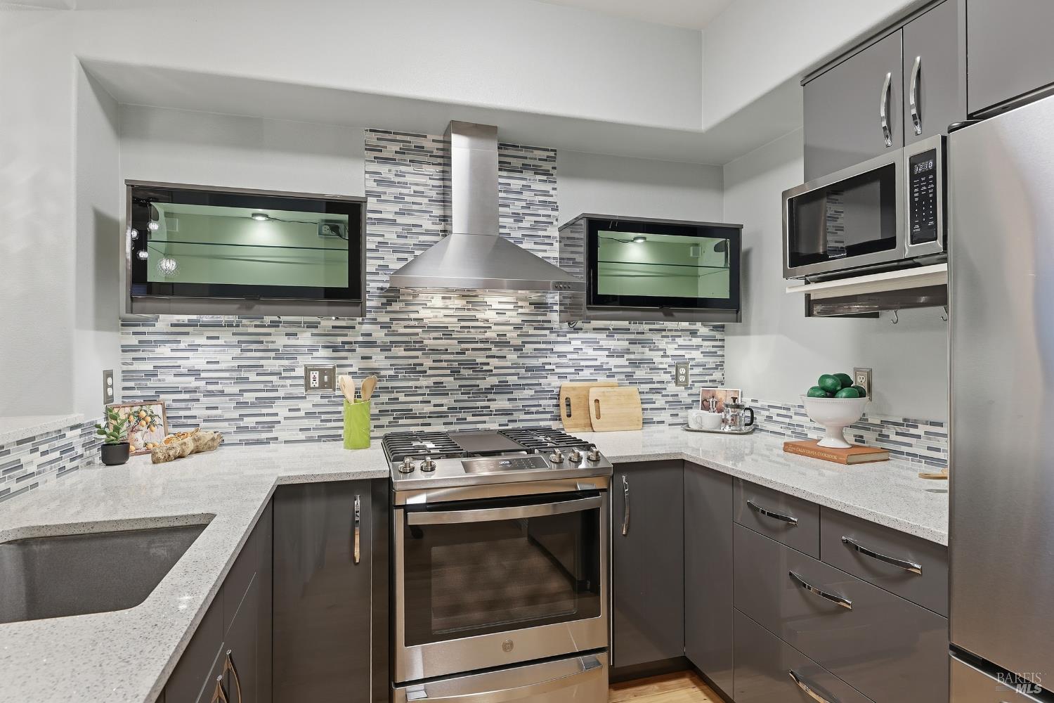 1189 Brighton View Circle Petaluma CA 94952