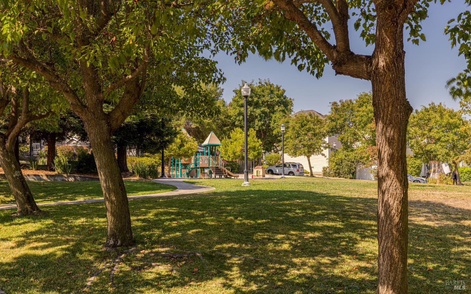 1189 Brighton View Circle Petaluma CA 94952