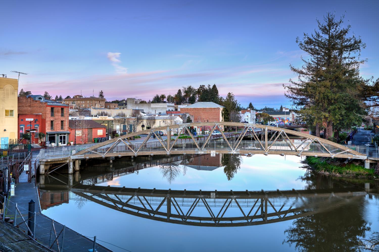 1189 Brighton View Circle Petaluma CA 94952