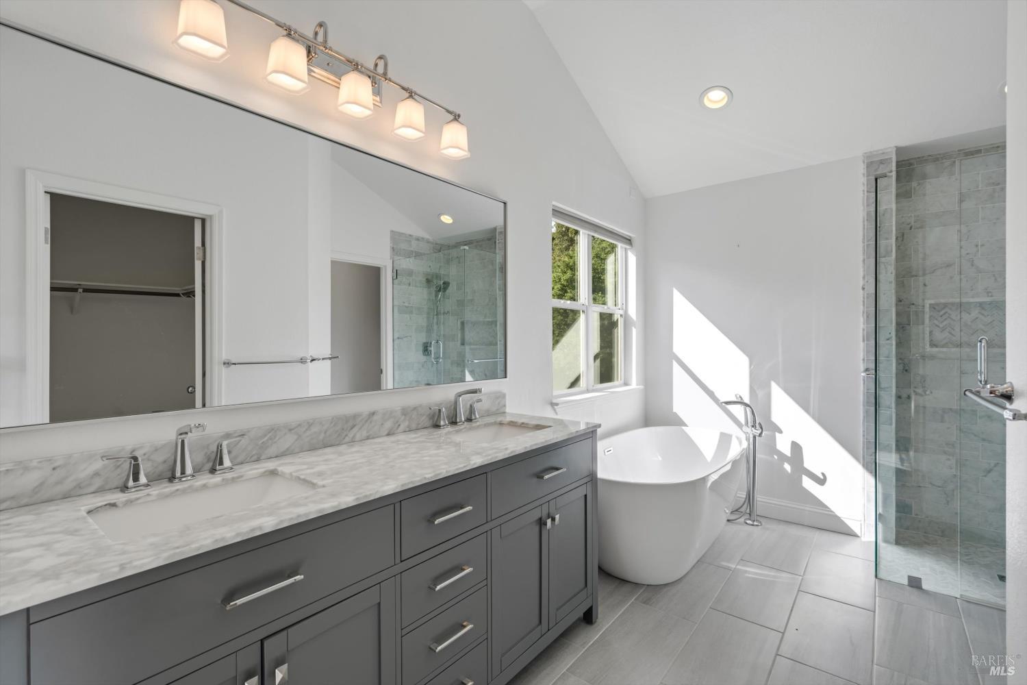 73 Bosworth Lane Geyserville CA 95441