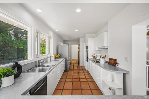 73 Cloud View Road Sausalito CA 94965