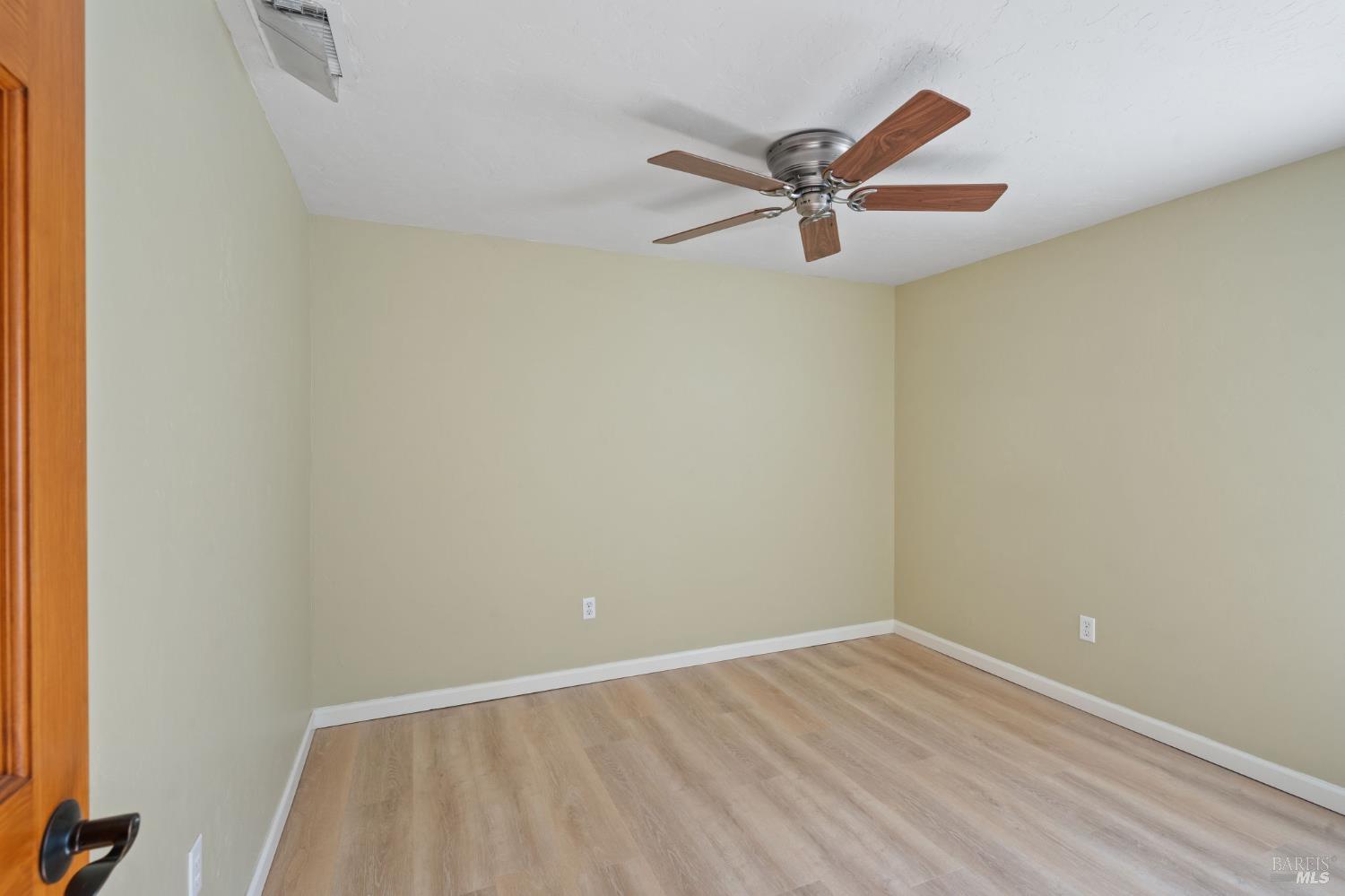 824 Prince Avenue Healdsburg CA 95448