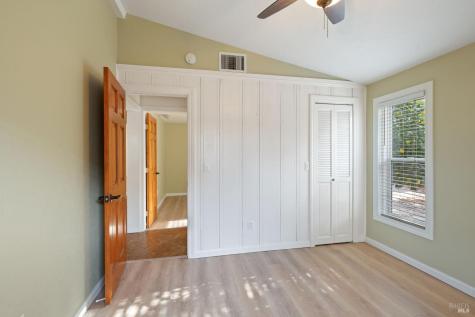 824 Prince Avenue Healdsburg CA 95448
