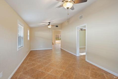 824 Prince Avenue Healdsburg CA 95448