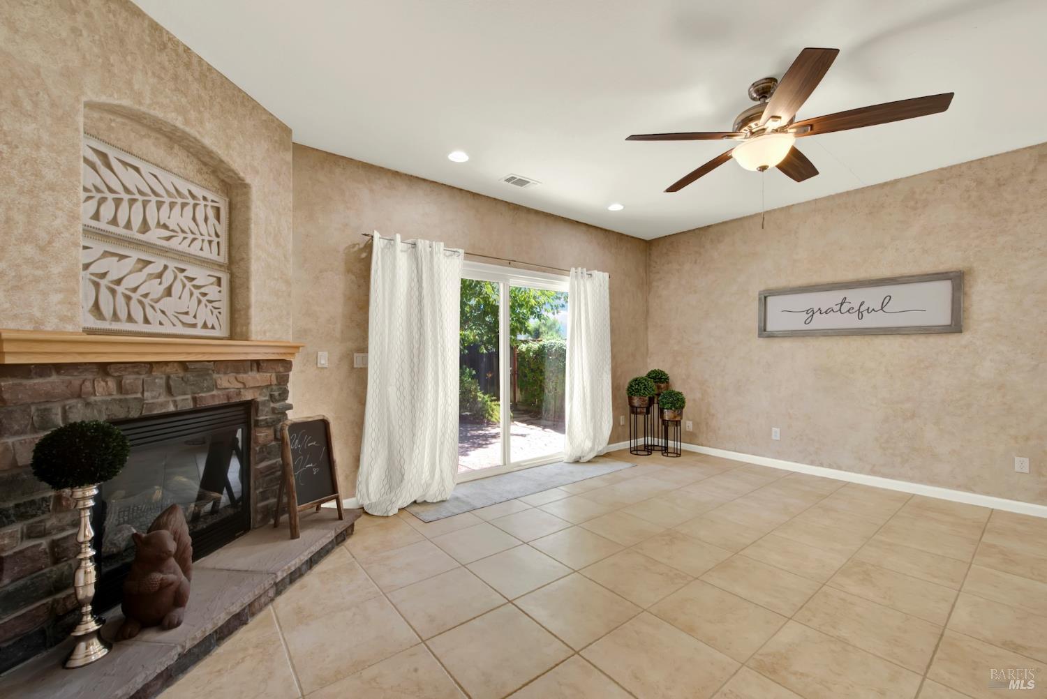 361 Grand Canyon Drive Vacaville CA 95687