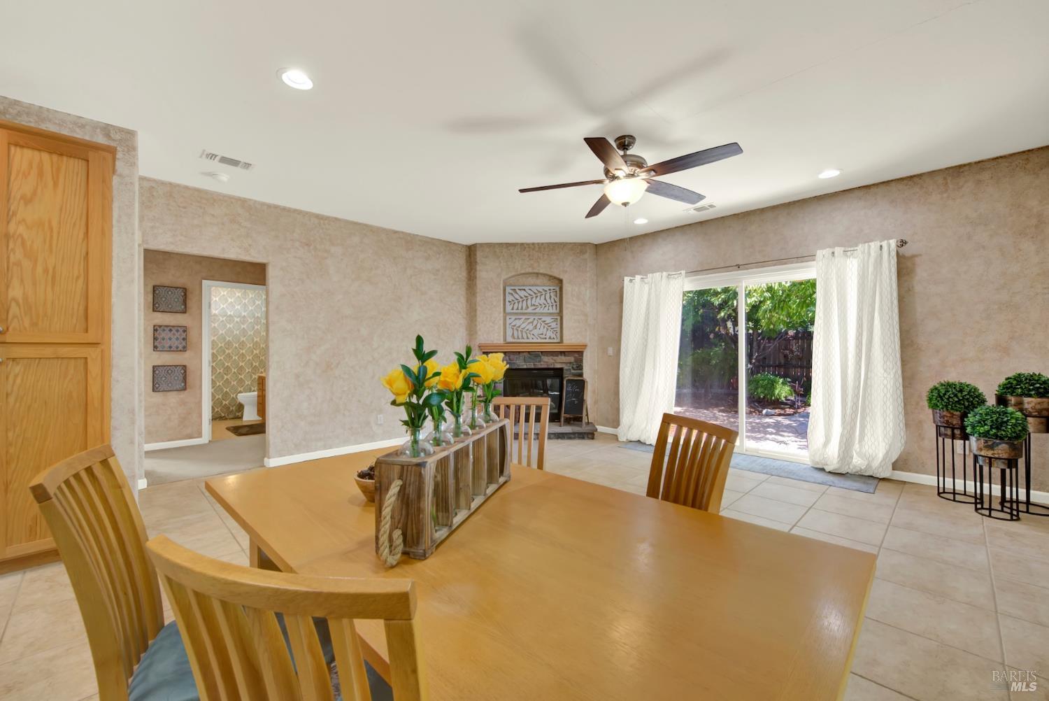 361 Grand Canyon Drive Vacaville CA 95687