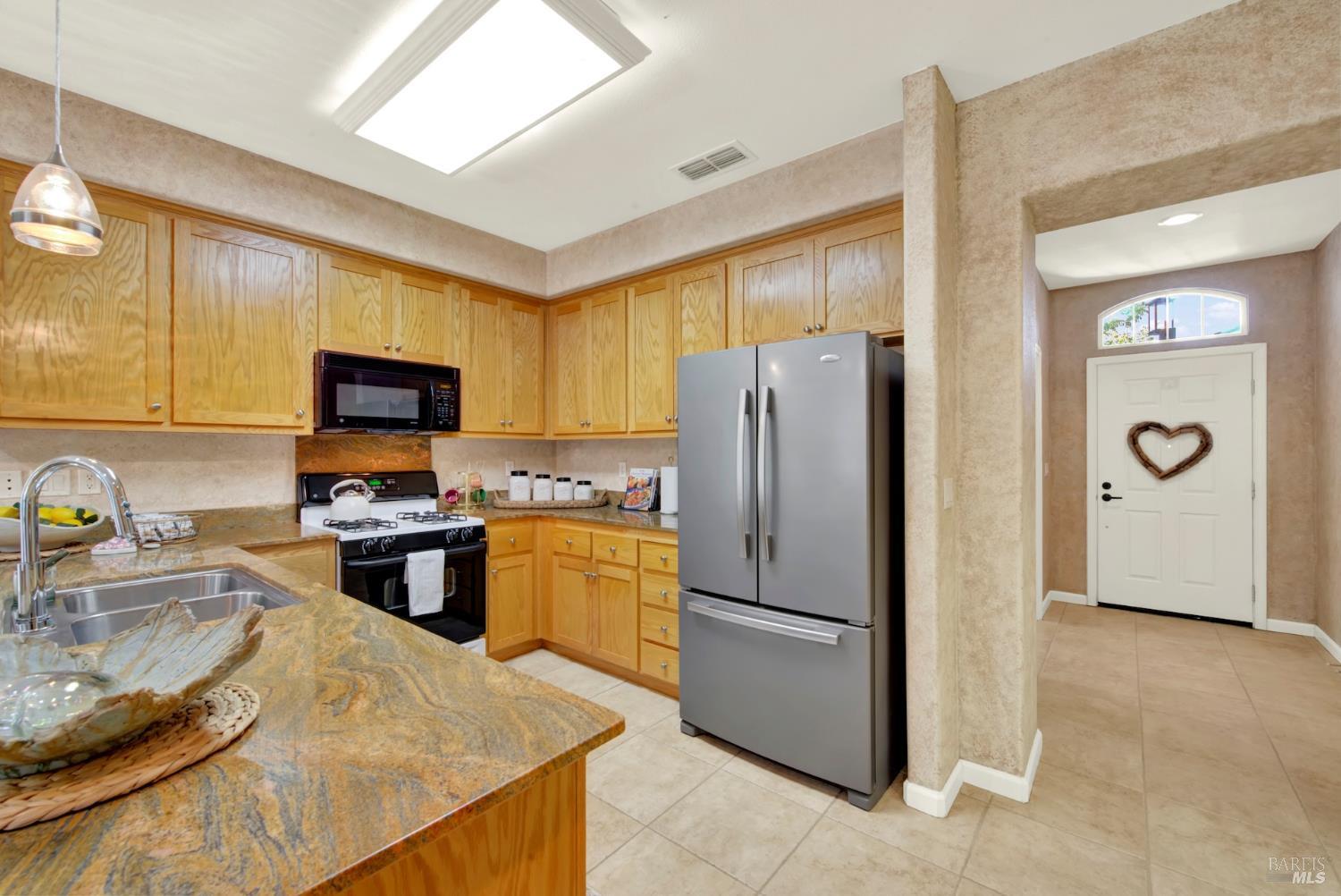 361 Grand Canyon Drive Vacaville CA 95687