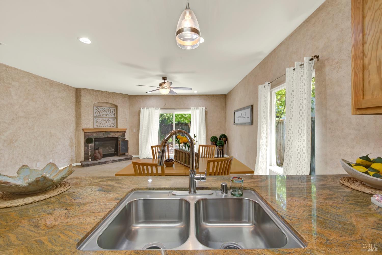 361 Grand Canyon Drive Vacaville CA 95687