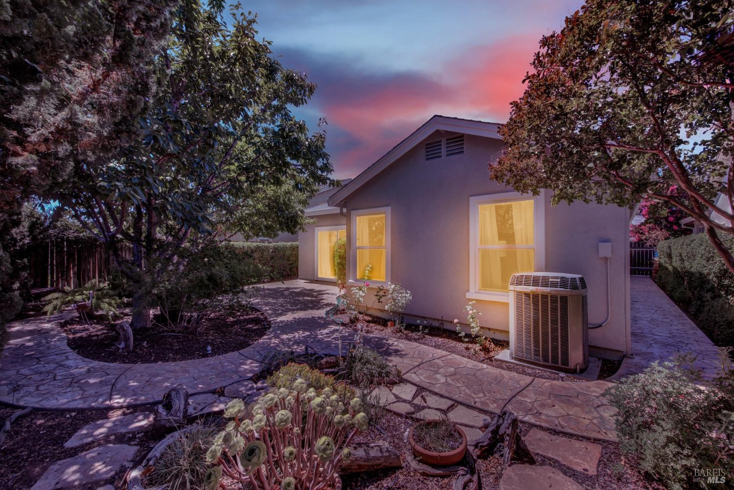 361 Grand Canyon Drive Vacaville CA 95687