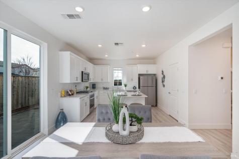 6054 Oxford Place Rohnert Park CA 94928