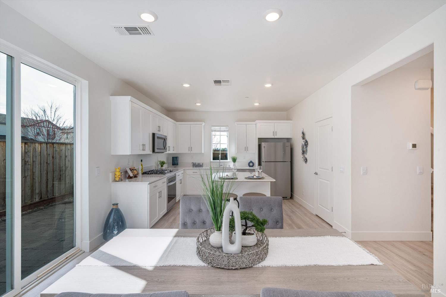6054 Oxford Place Rohnert Park CA 94928