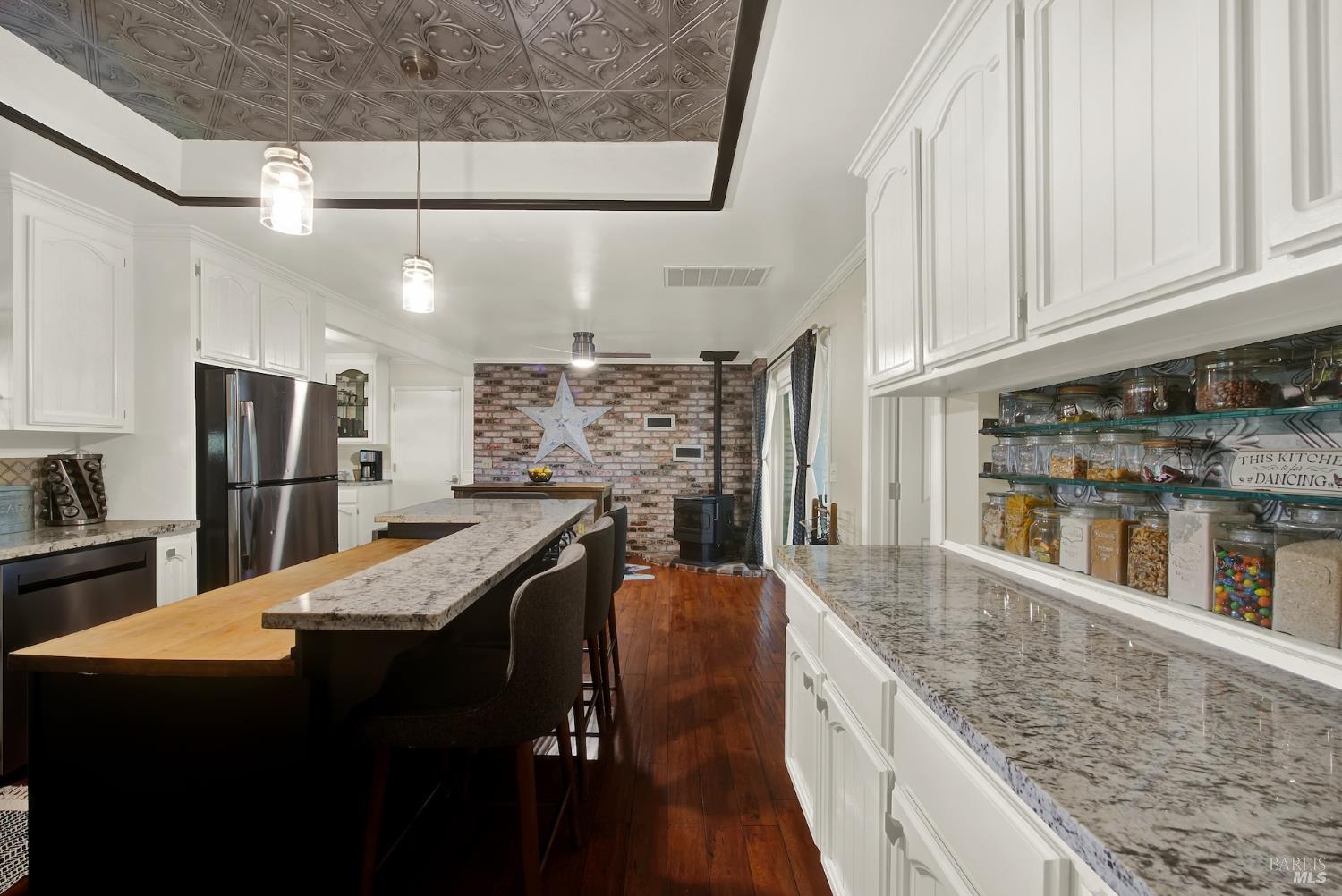 6161 Circle C Lane Dixon CA 95620