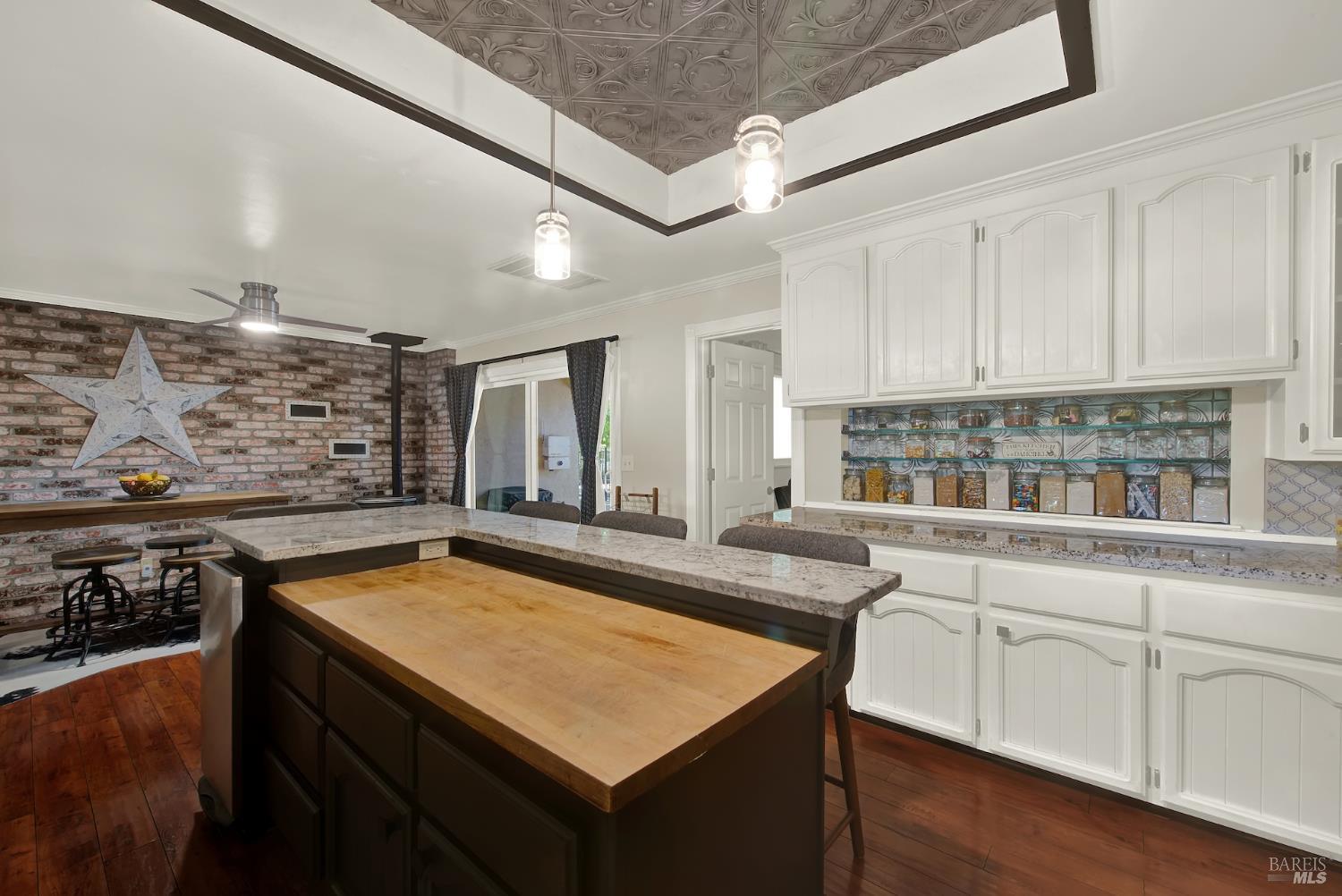 6161 Circle C Lane Dixon CA 95620