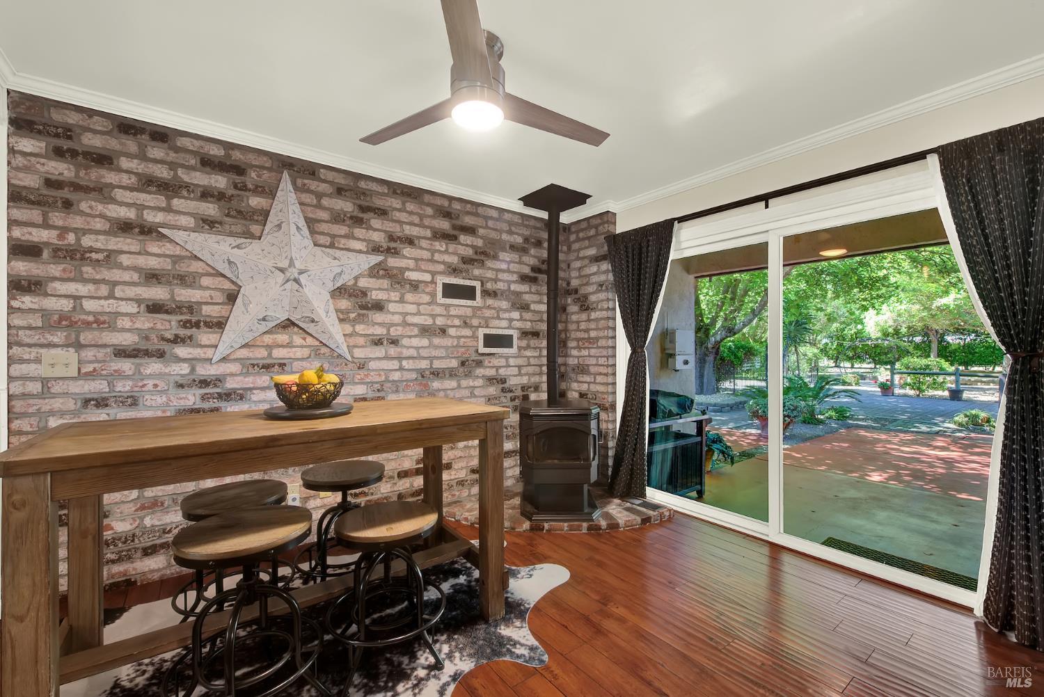 6161 Circle C Lane Dixon CA 95620
