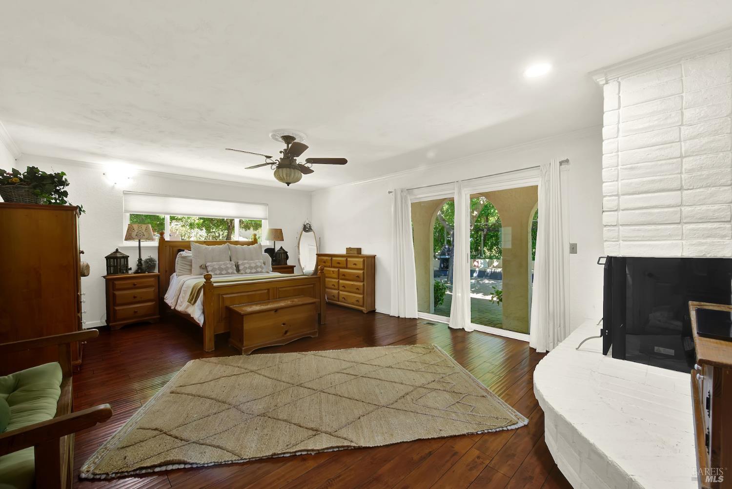 6161 Circle C Lane Dixon CA 95620