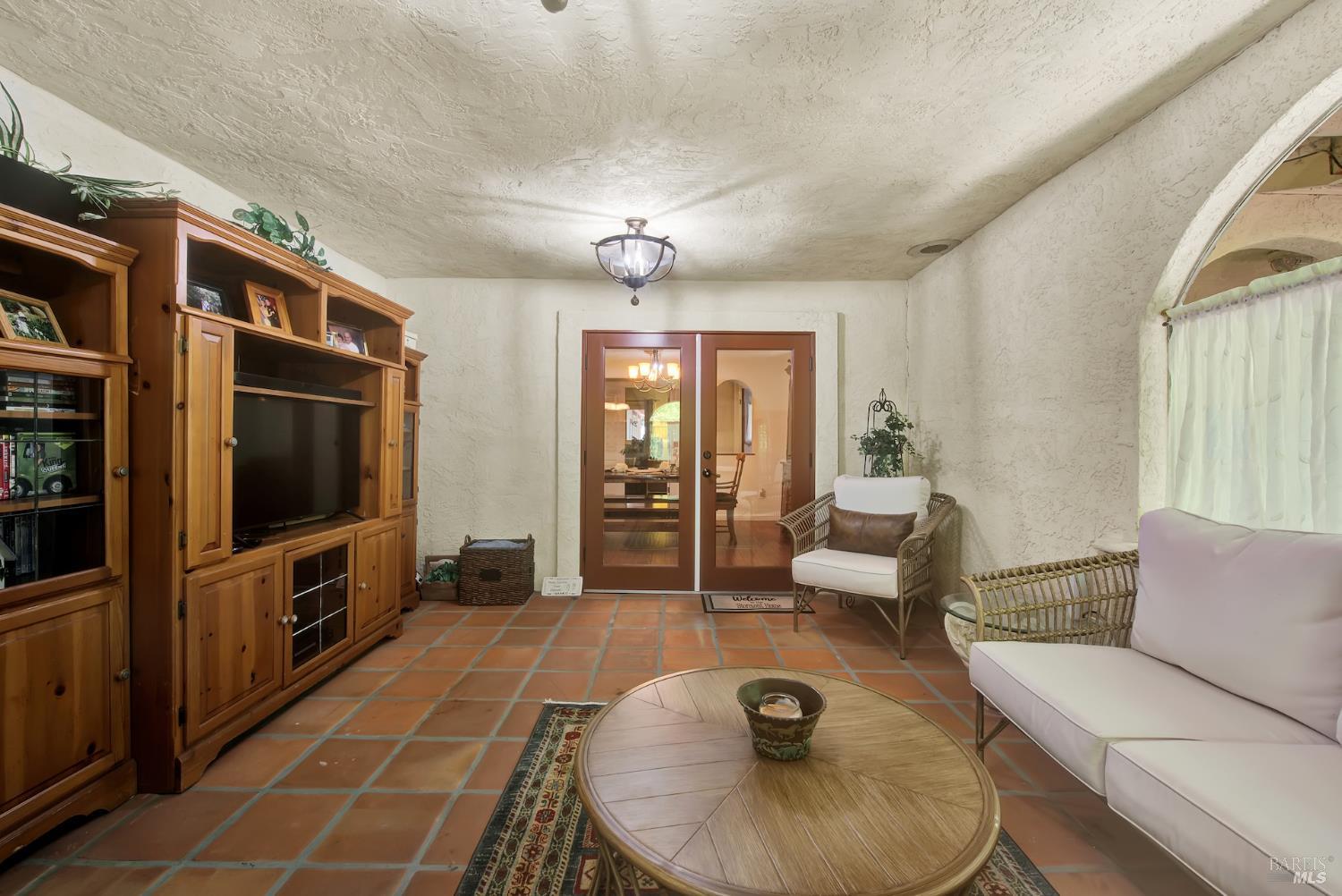 6161 Circle C Lane Dixon CA 95620