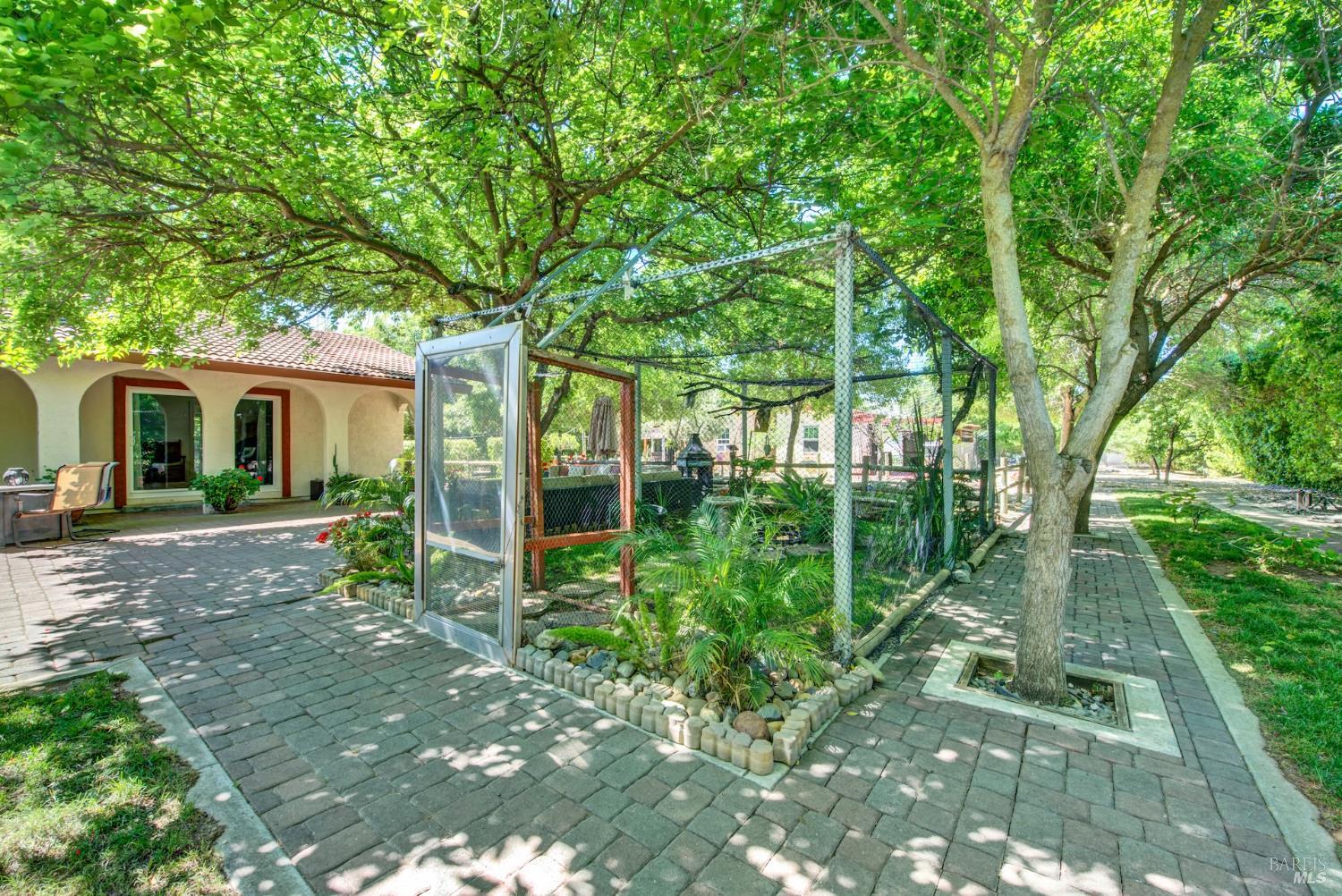 6161 Circle C Lane Dixon CA 95620