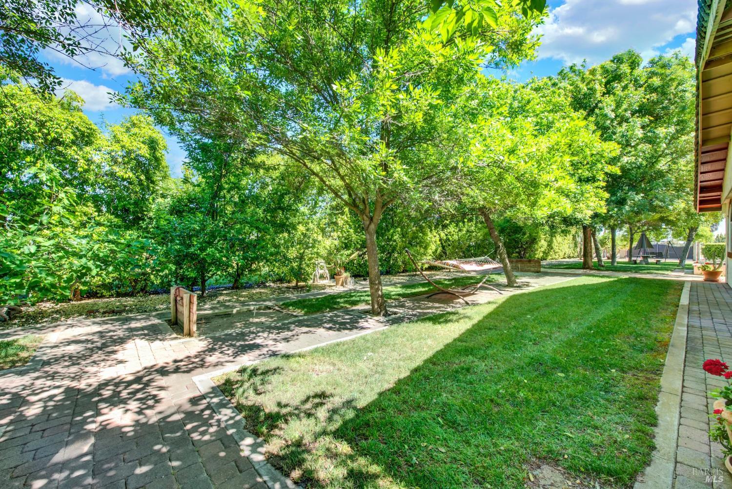 6161 Circle C Lane Dixon CA 95620