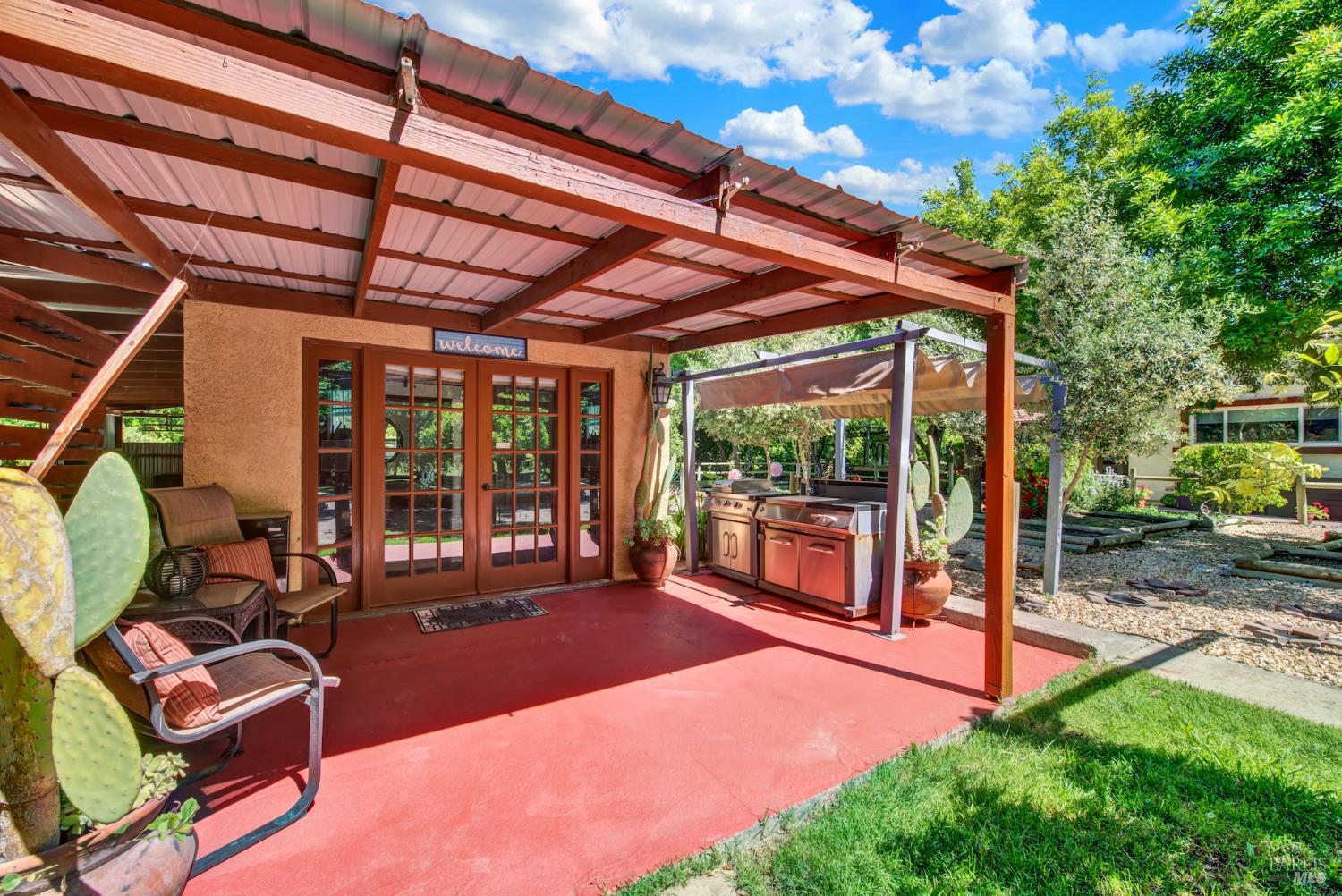 6161 Circle C Lane Dixon CA 95620