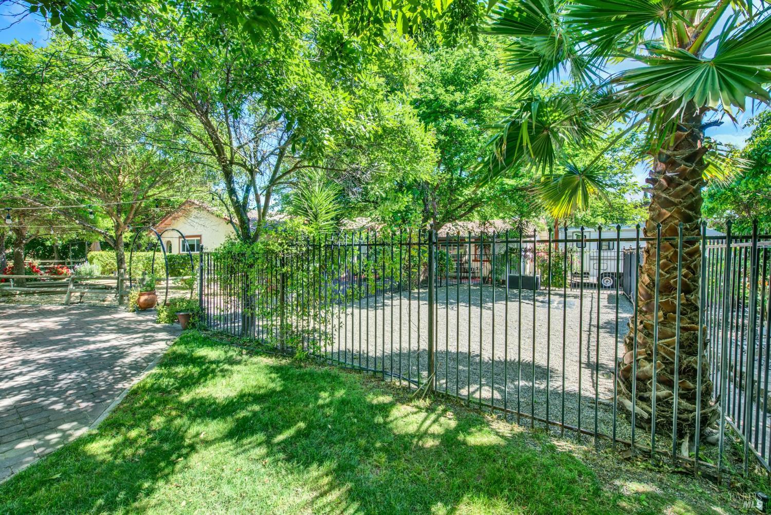 6161 Circle C Lane Dixon CA 95620