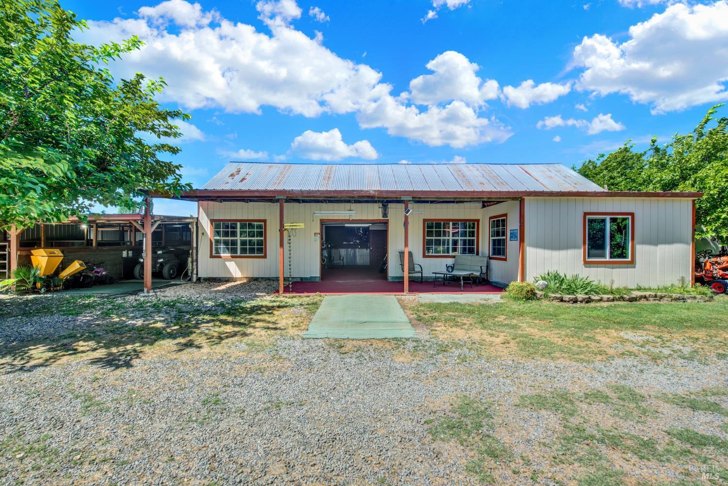6161 Circle C Lane Dixon CA 95620