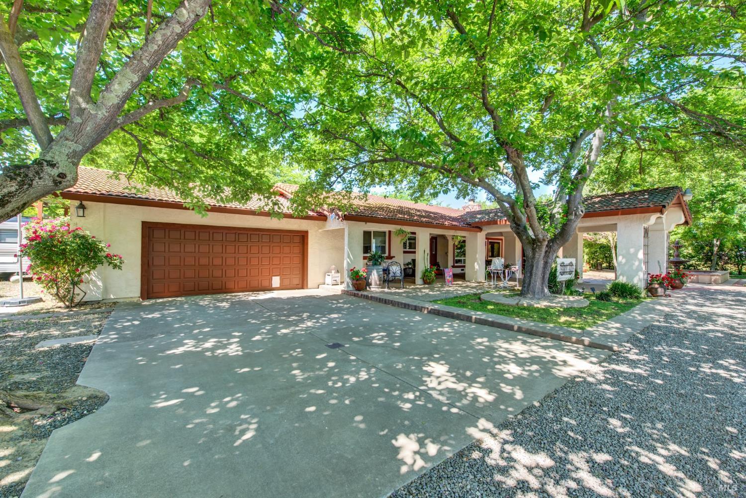 6161 Circle C Lane Dixon CA 95620