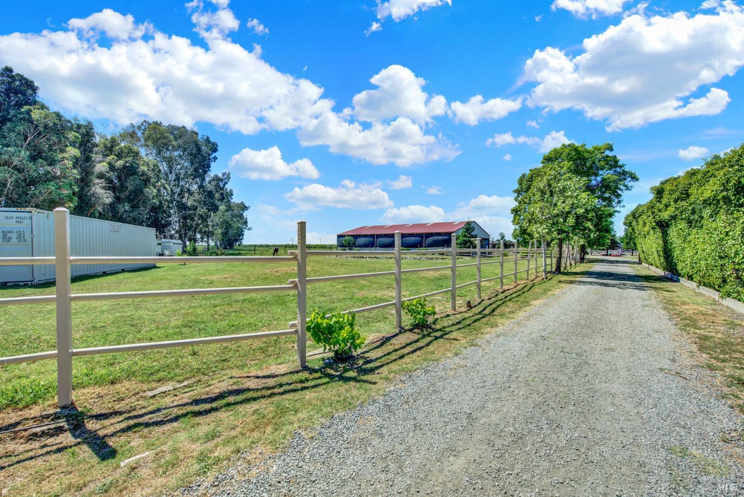 6161 Circle C Lane Dixon CA 95620