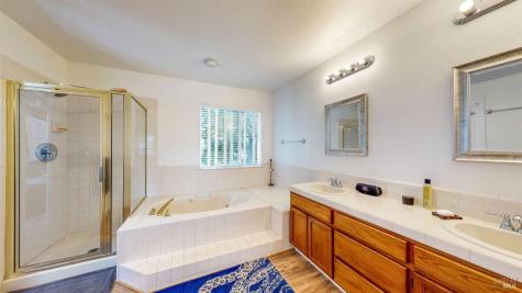 3481 Banyan Street Santa Rosa CA 95403