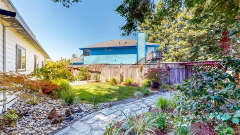 3481 Banyan Street Santa Rosa CA 95403