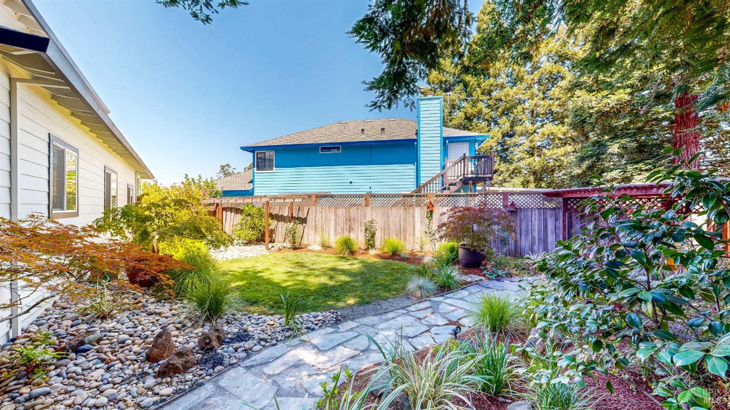 3481 Banyan Street Santa Rosa CA 95403