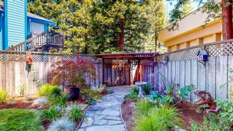 3481 Banyan Street Santa Rosa CA 95403