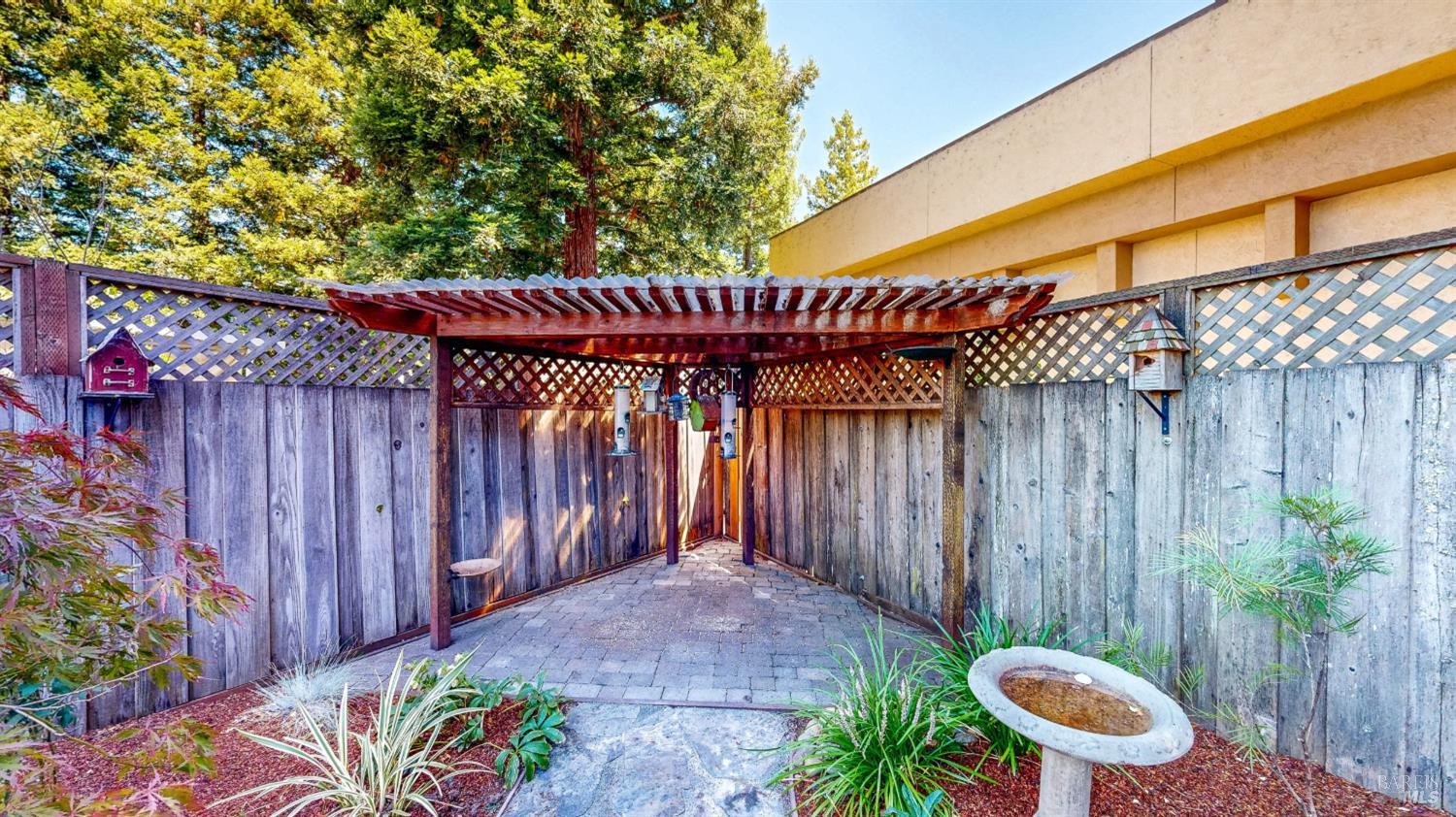 3481 Banyan Street Santa Rosa CA 95403