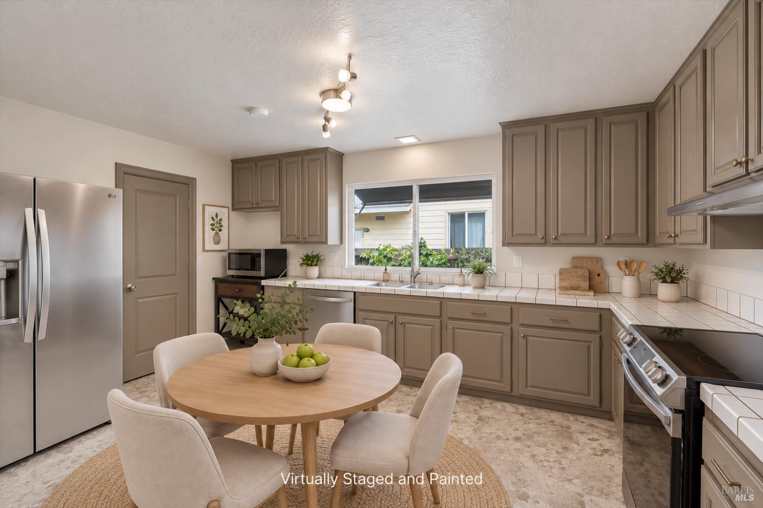 4347 Brookshire Circle Santa Rosa CA 95405