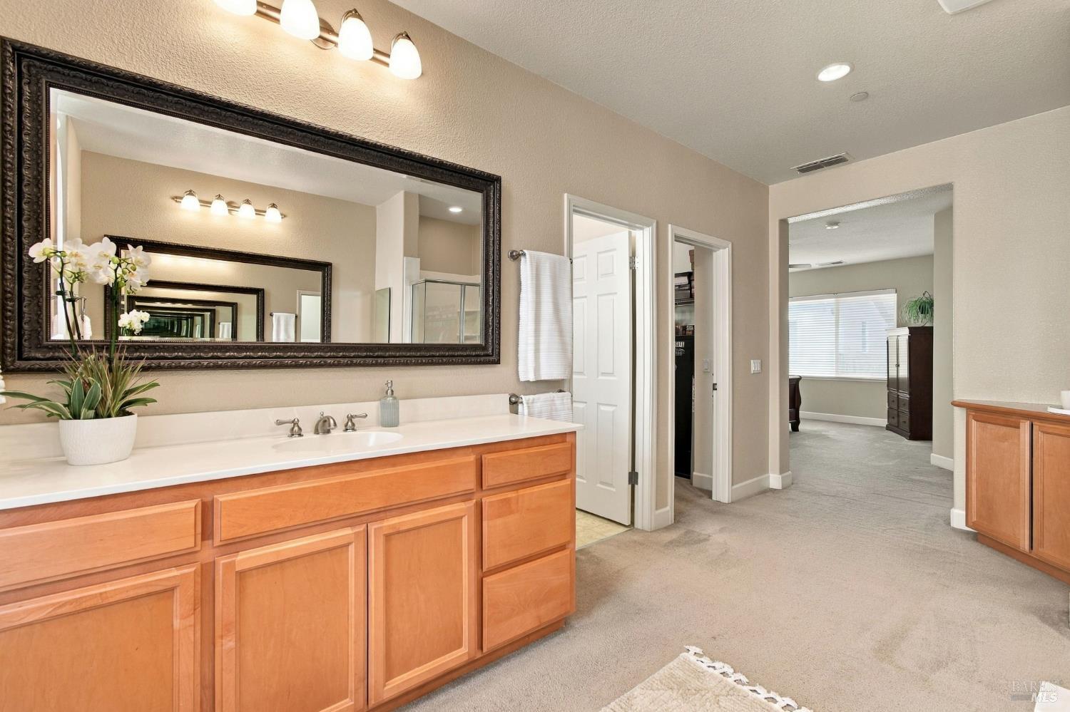 754 Burgundy Way Windsor CA 95492