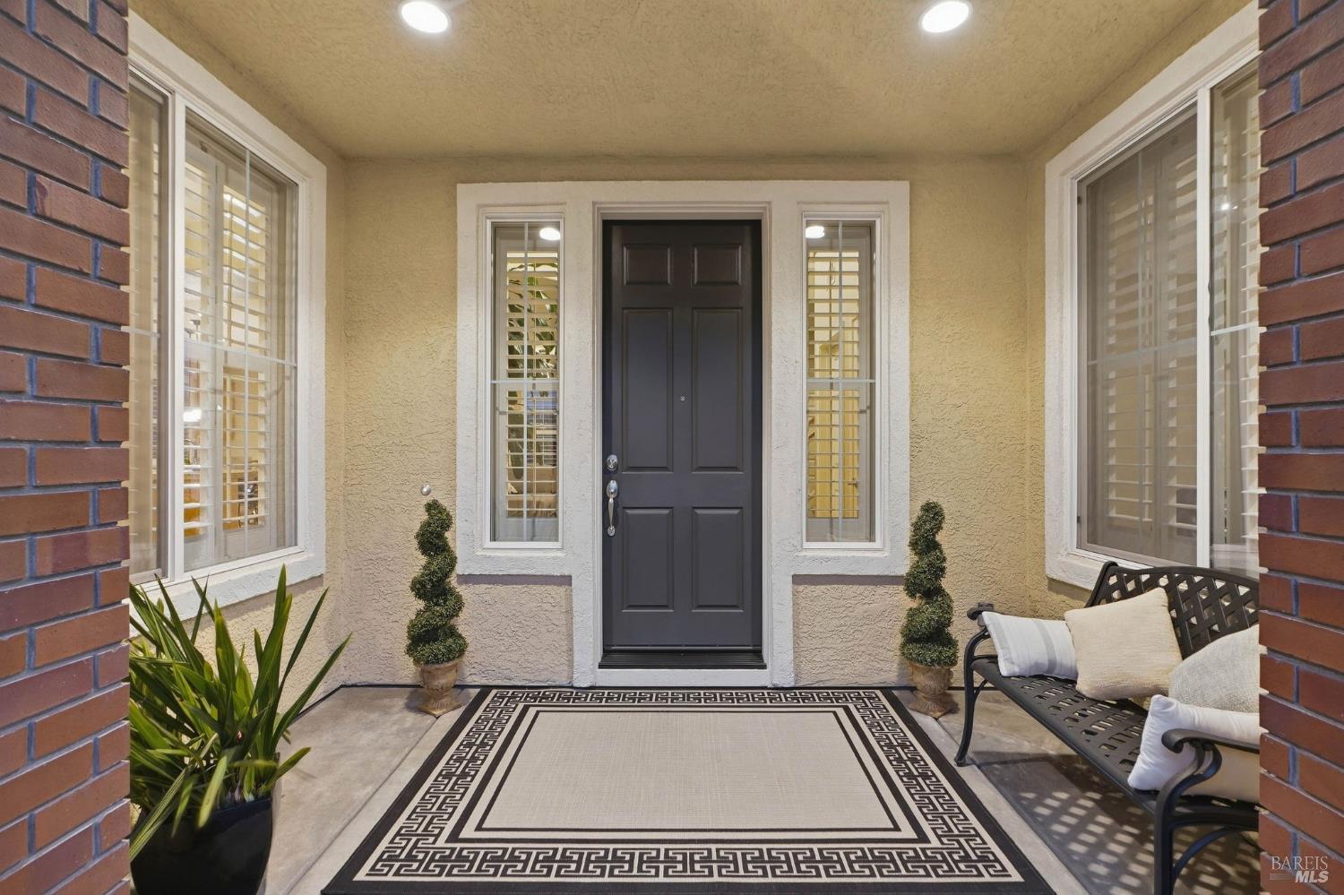 754 Burgundy Way Windsor CA 95492
