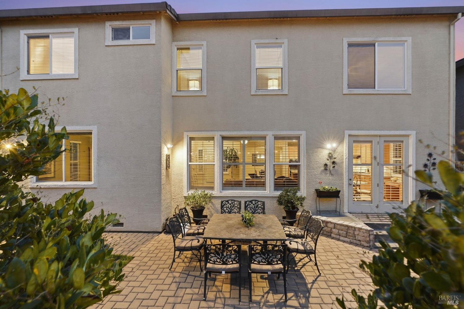 754 Burgundy Way Windsor CA 95492