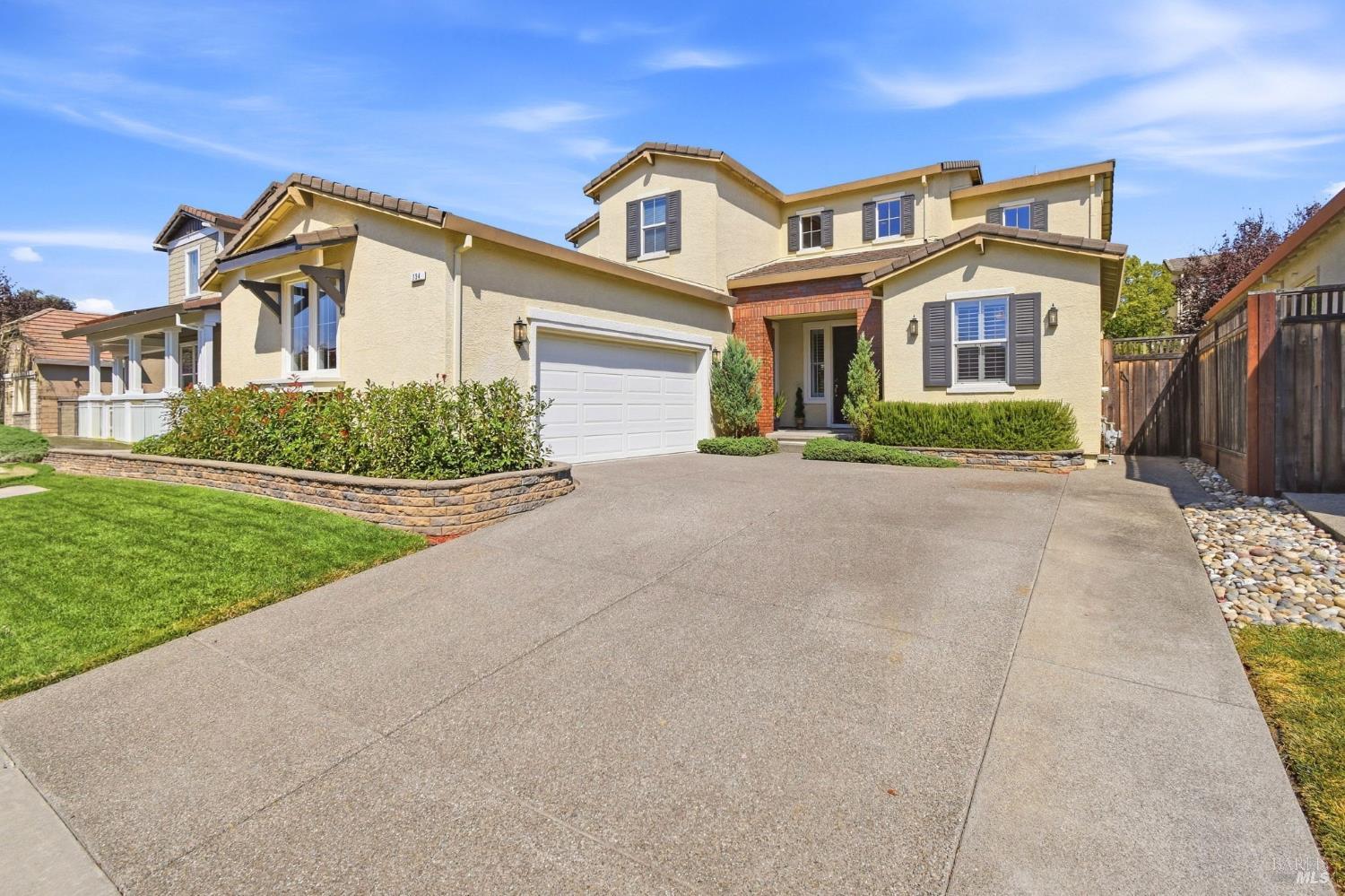 754 Burgundy Way Windsor CA 95492