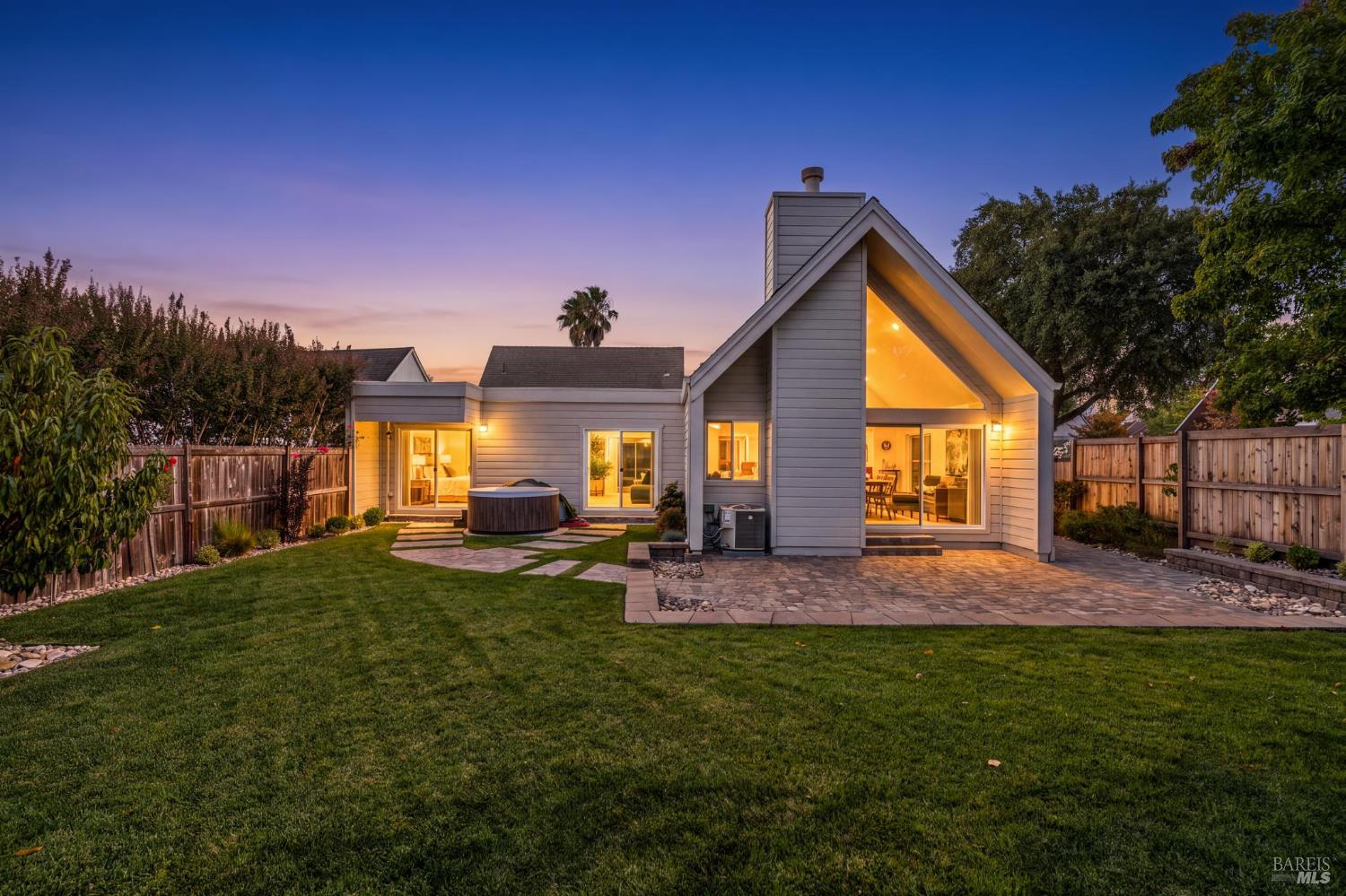 823 Crocus Drive Sonoma CA 95476