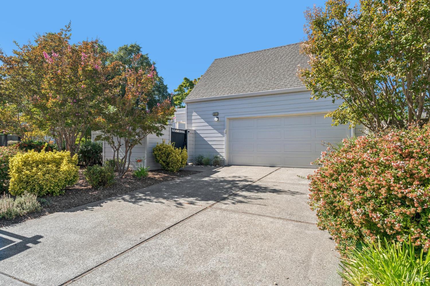 823 Crocus Drive Sonoma CA 95476