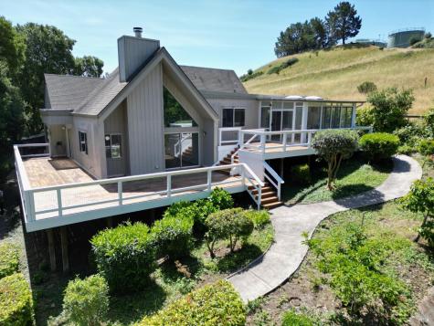 21330 Via Colombard Sonoma CA 95476