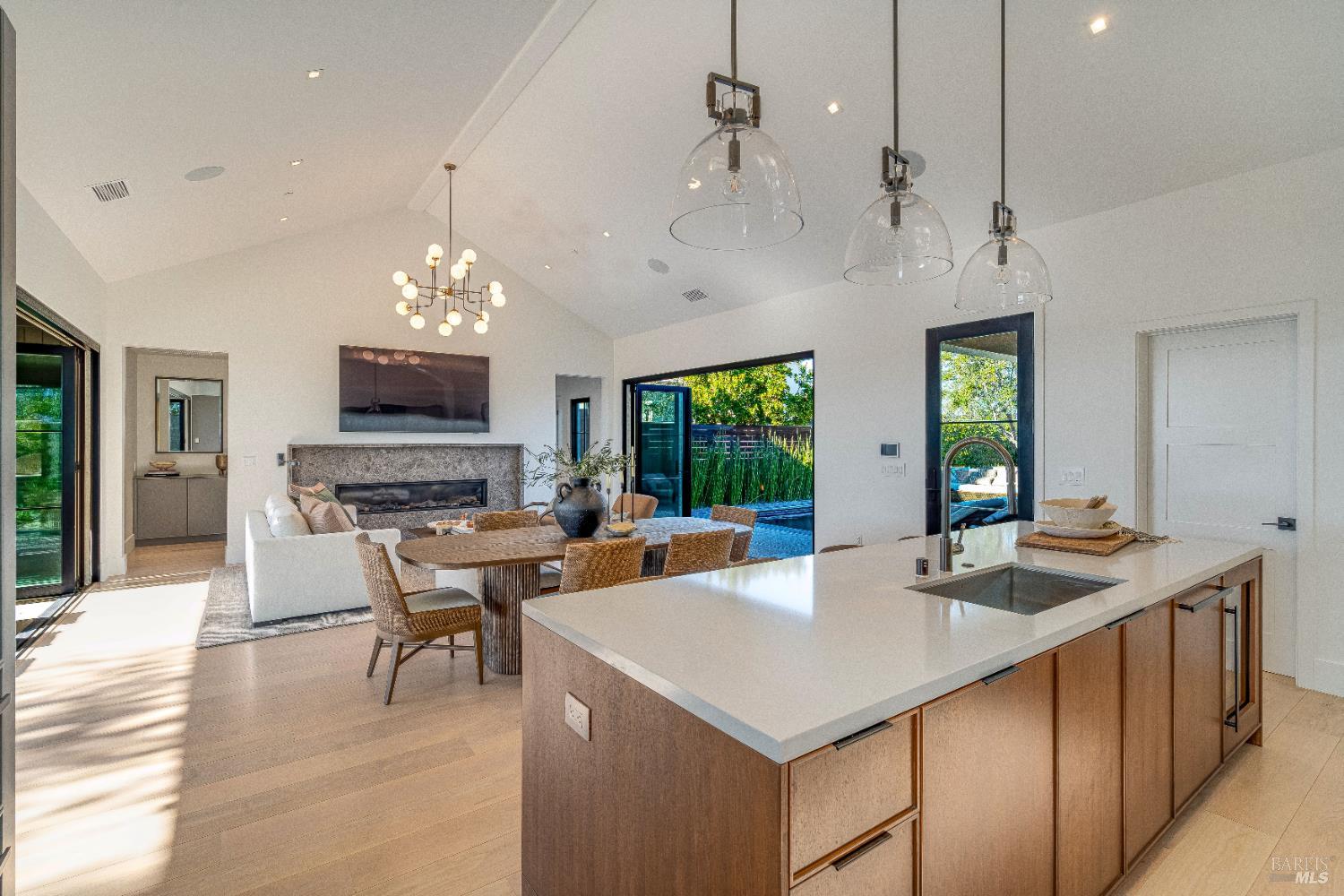 110 Vintners Court Napa CA 94559