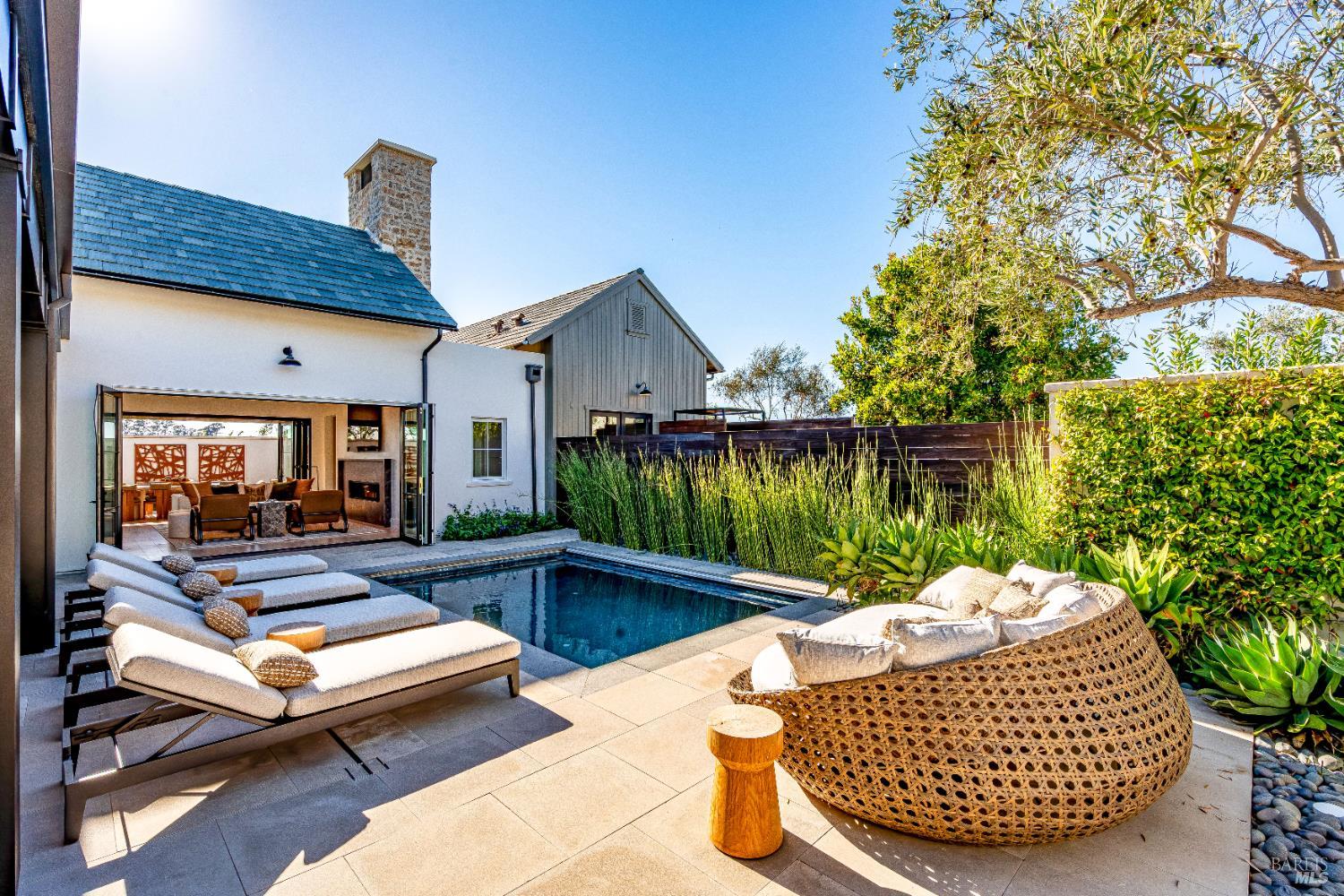 110 Vintners Court Napa CA 94559