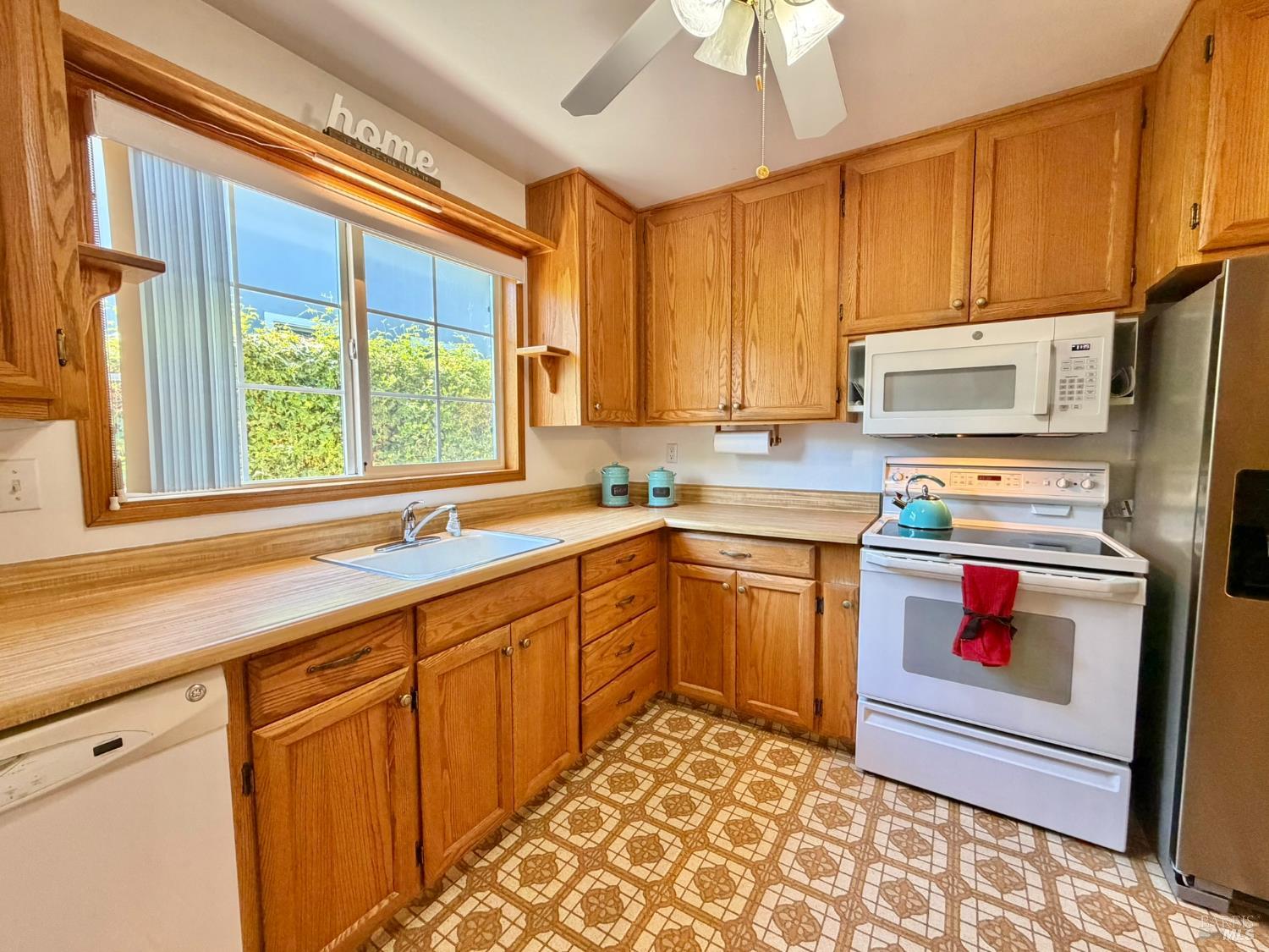 214 Ash Street Vacaville CA 95688