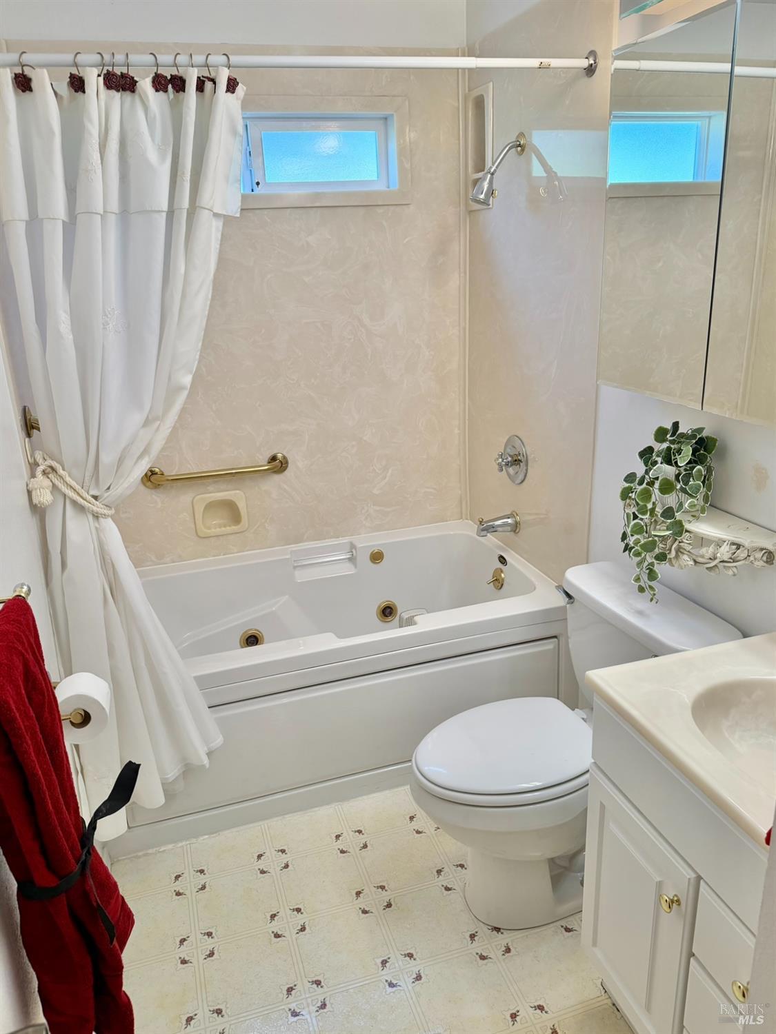 214 Ash Street Vacaville CA 95688