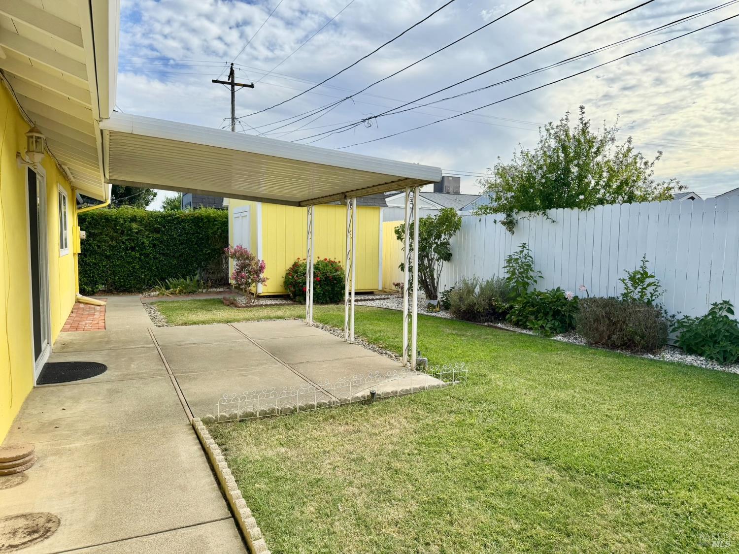 214 Ash Street Vacaville CA 95688