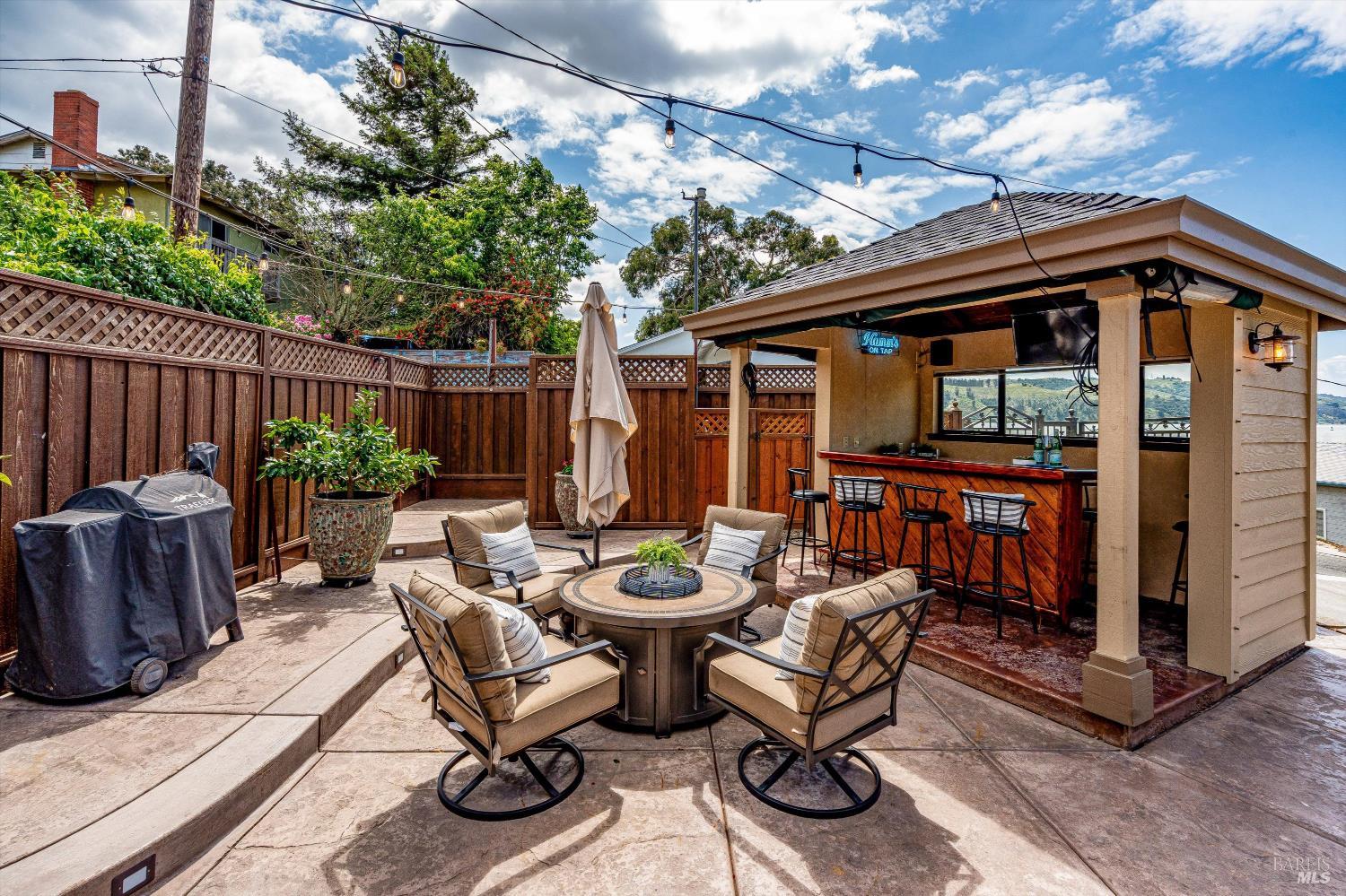 814 W I Street Benicia CA 94510