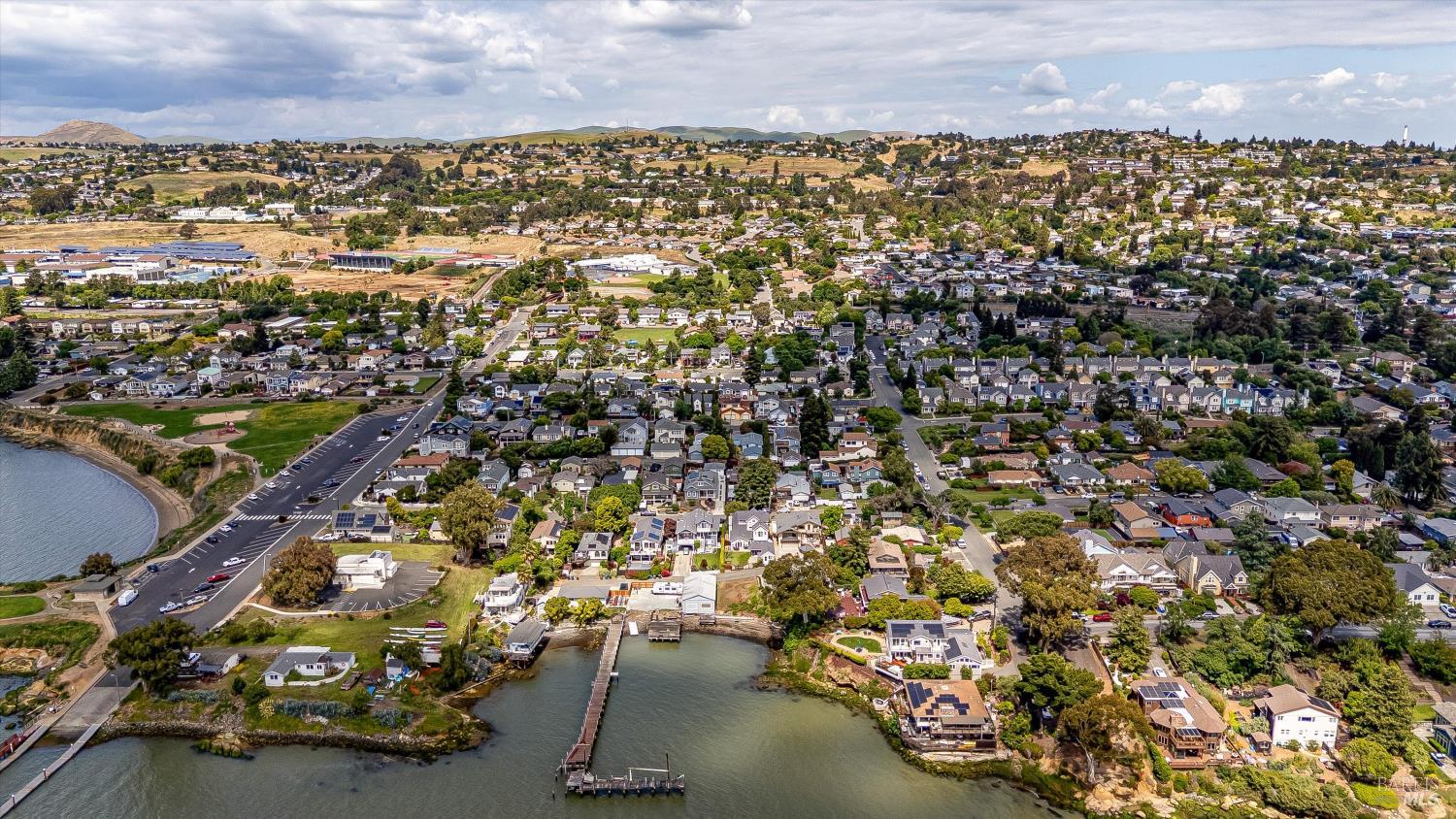 814 W I Street Benicia CA 94510