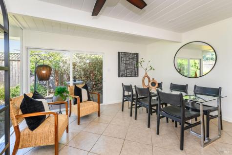 748 Appleberry Drive San Rafael CA 94903